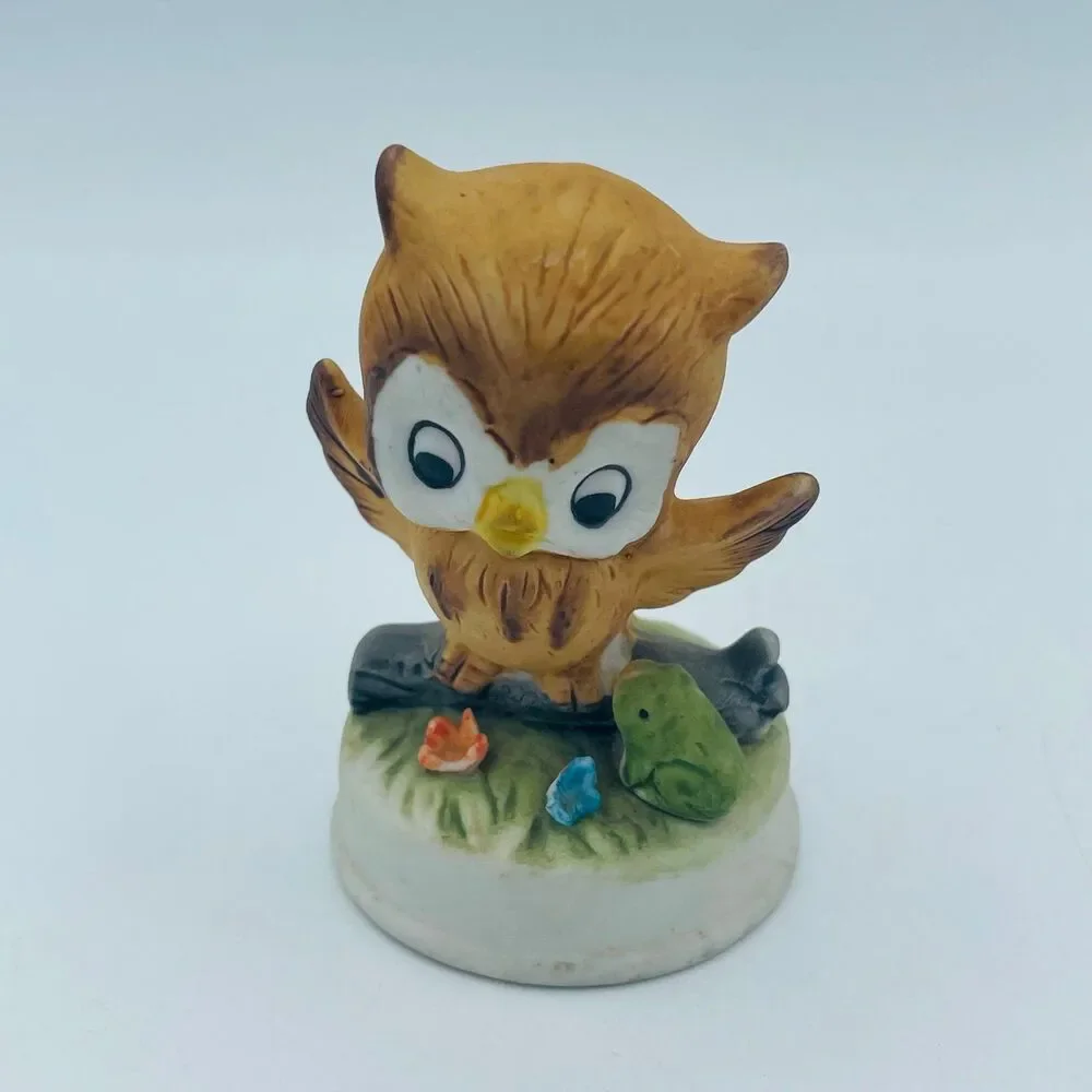 Adorable Vintage Kitschy Owl w/ Frog Ceramic Bisque Figurine Napcoware